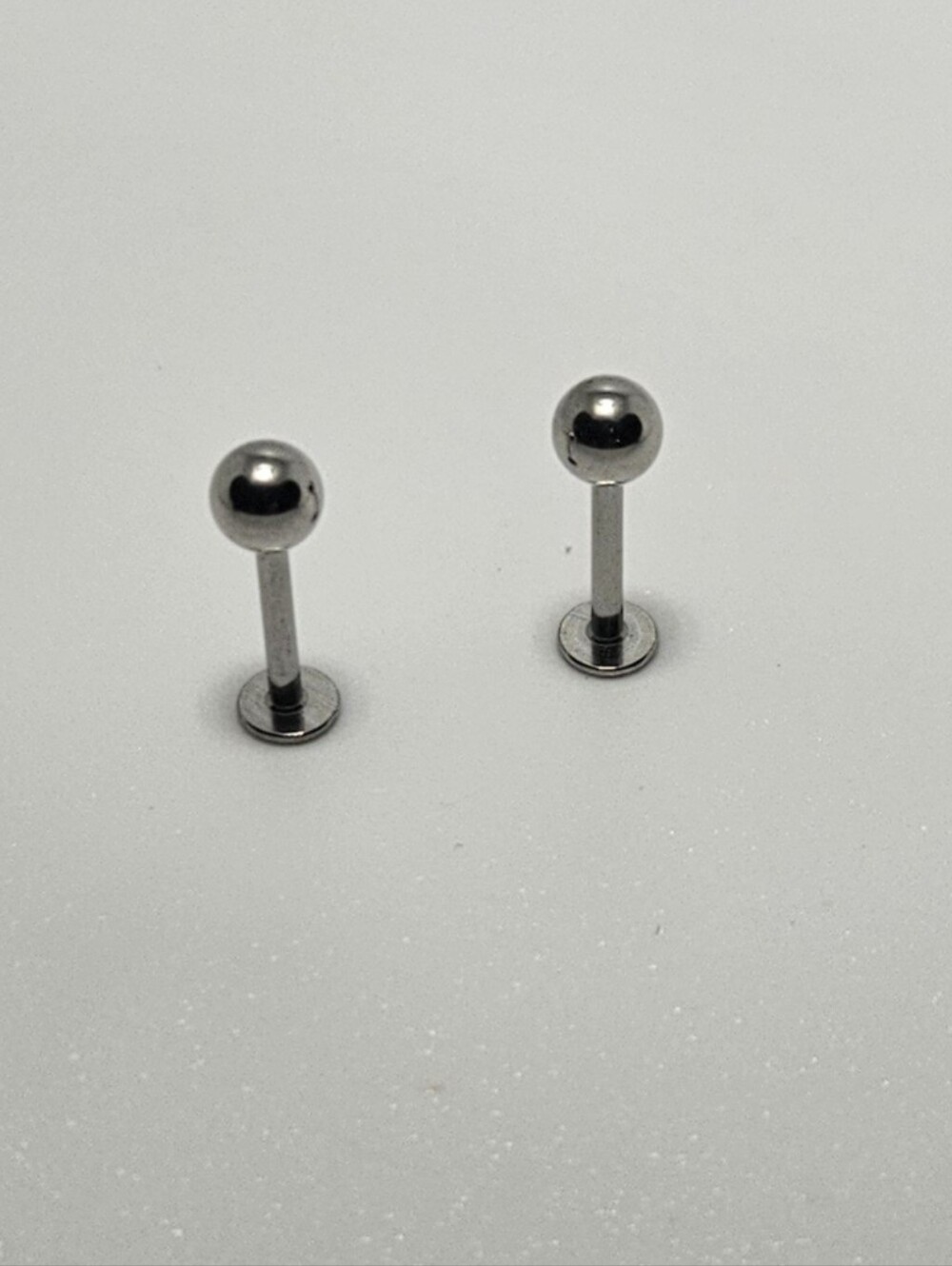 2 Labrets 16GA - 1.2mm Surgical Steel Length 5/16"-8mm Ball 4mm Body Jewelry